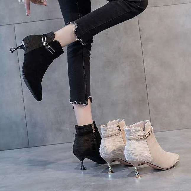 Giày bốt cao gót cổ tháp mũi nhọn phối khóa kéo thời trang thu đông 2021 cho nữ | BigBuy360 - bigbuy360.vn