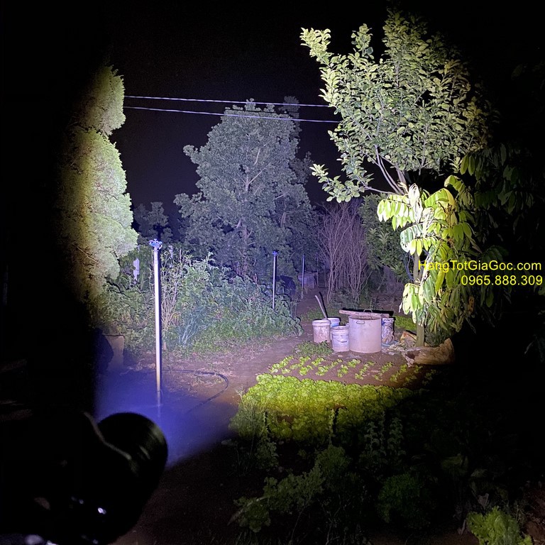 Đèn Pin đội đầu siêu sáng hàng khủng Ultra fire P50 Zoom 2, led 20w cực mạnh, 3 pin cực khỏe
