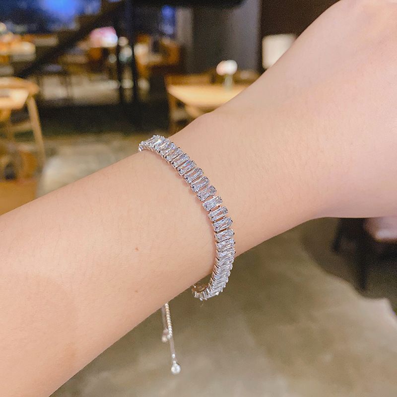 Vòng tay nữ Titan - Lắc tay nữ titan đá pha lê lấp lánh Bling Bracelet sang trọng Vườn Trang Sức