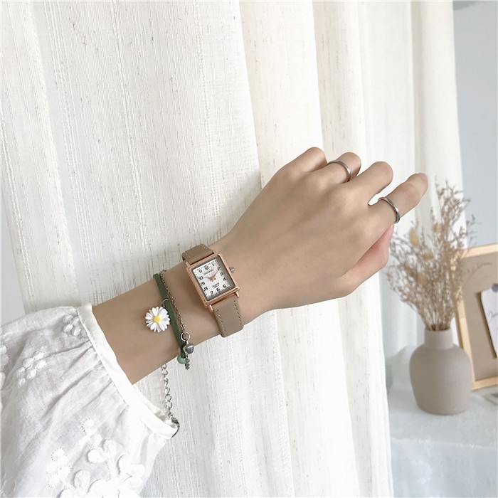Đồng thồi trang nữ Gaiety dây da mềm êm tay, mặt chữ nhật chống trày xước tốt | BigBuy360 - bigbuy360.vn