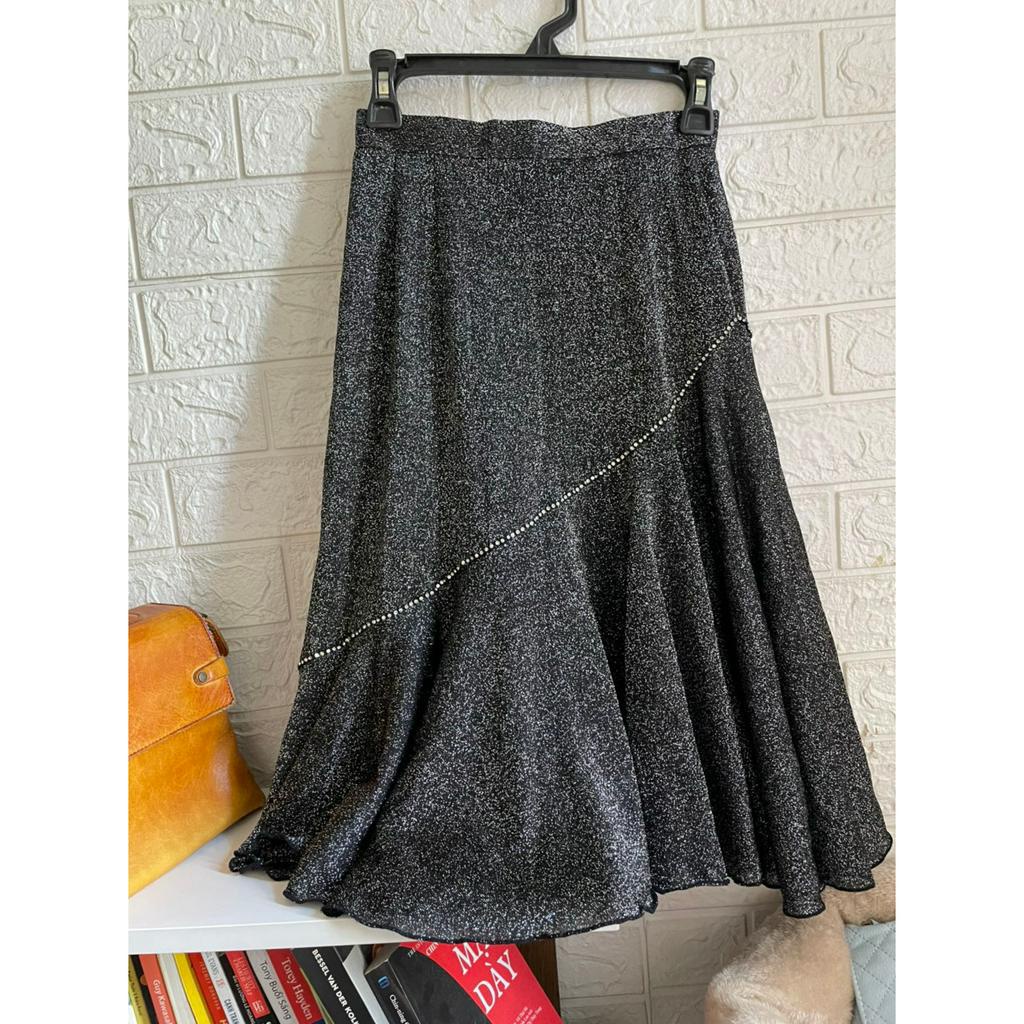 Chân váy nhũ đuôi cá