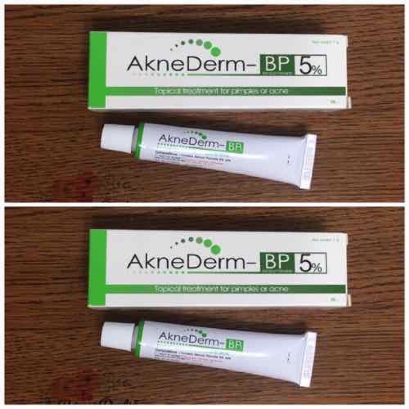 Kem giảm mụn hiệu quả Aknederm akne derm