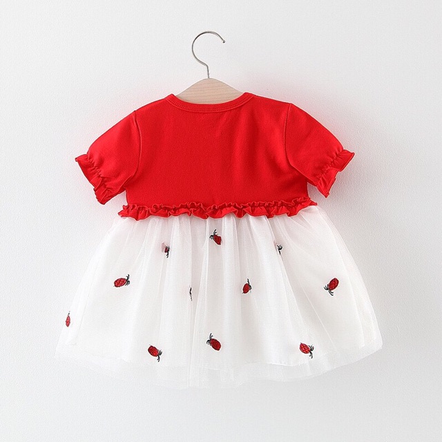 Đầm công chúa dứa thêu