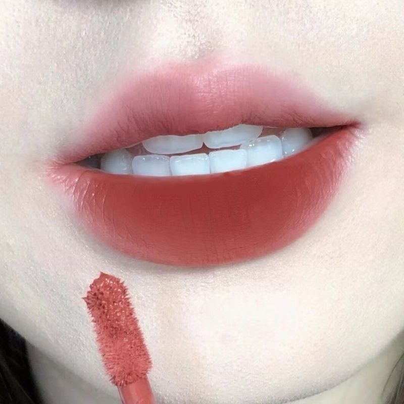 Bộ Son Kem Oaoii 6 Màu Lì Kháng Nước Lâu Trôi Thiết Kế Vỏ Hình Điếu Thuốc Độc Đáo