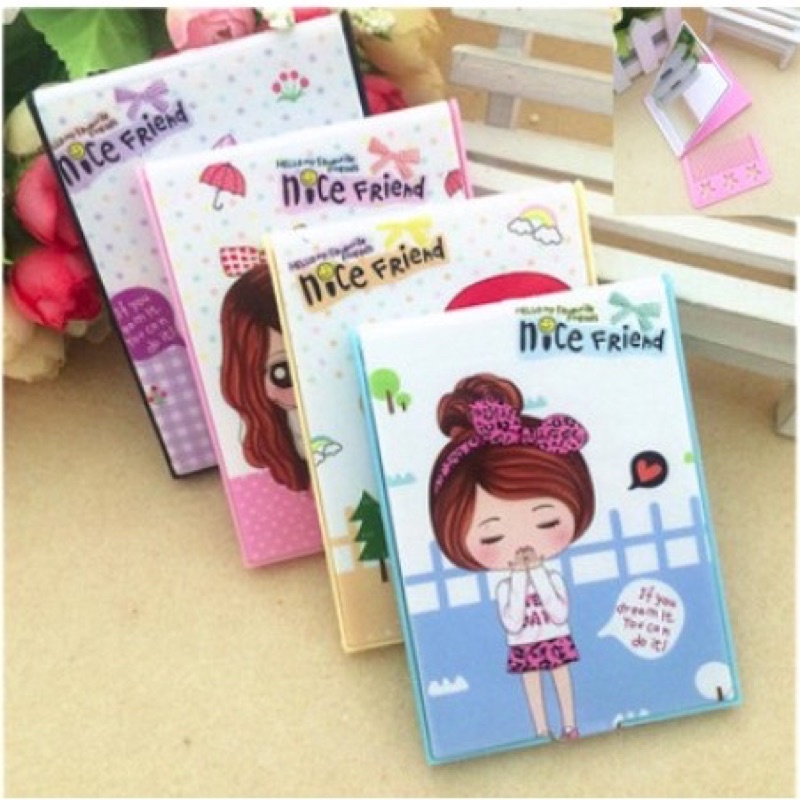 Gương kèm Lược 2in1 mini siêu Cute