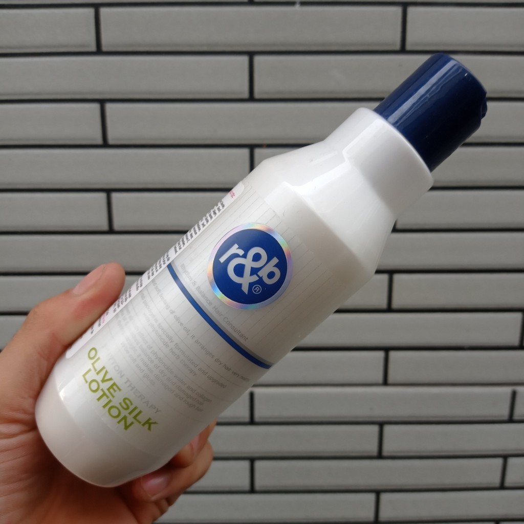 Kem dưỡng bóng tóc R&B Olive Silk Lotion 250ml