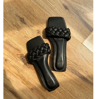 OLV - Dép Black Braided Slide Sandals