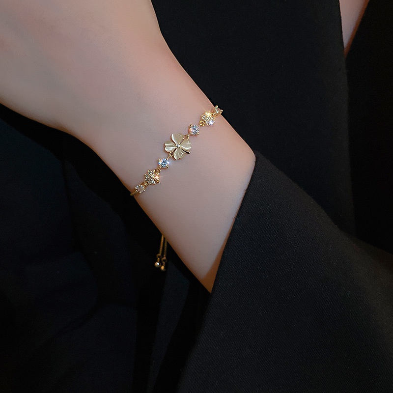 Opal Petal Petal Bracelet Trang sức thời trang thanh lịch
