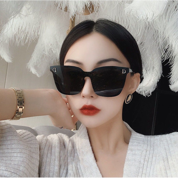 Kính Mát Thời Trang Chữ D 🍏 Hàng Quảng Châu 🍏 Mã: D-2136 | BigBuy360 - bigbuy360.vn