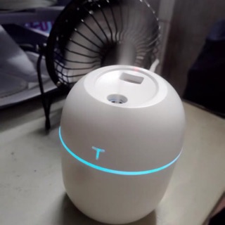 Máy phun sương tạo ẩm xông tinh dầu mini