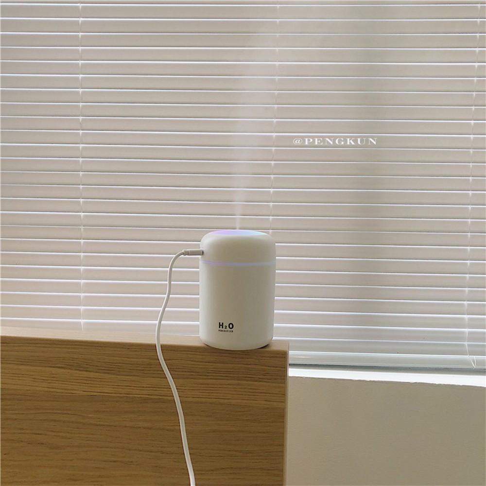 Máy Phun Sương Tạo Độ Ẩm Không Khí Thiết Kế Nhỏ Gọn Tiện Lợi