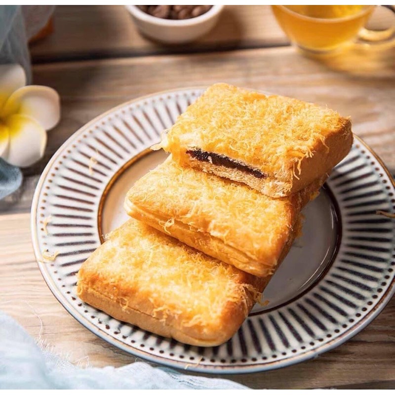 Bánh Sandwich Ruốc Nhân Nếp Cẩm Và sữa Lẻ 1 Cái