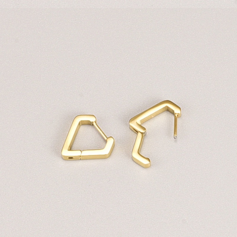 Bông Tai Khoen Tam Giác Titan Ko Đen TT 4262