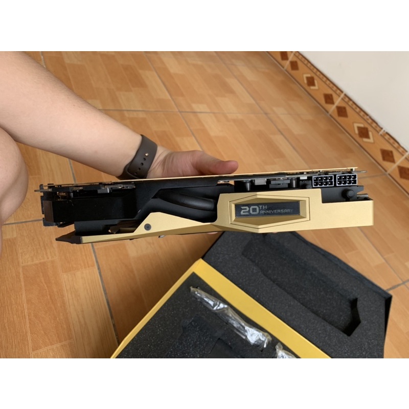 VGA ASUS GTX 980Ti Gold Edition GOLDTH-GTX980TI-P-6GD5-GAMING (384 bits) | BigBuy360 - bigbuy360.vn