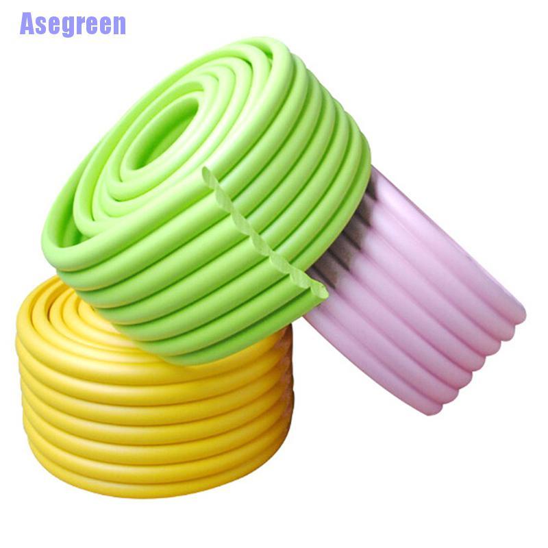 Cuộn Xốp Bọc Cạnh Bàn Bảo Vệ An Toàn Cho Bé Dài 2m