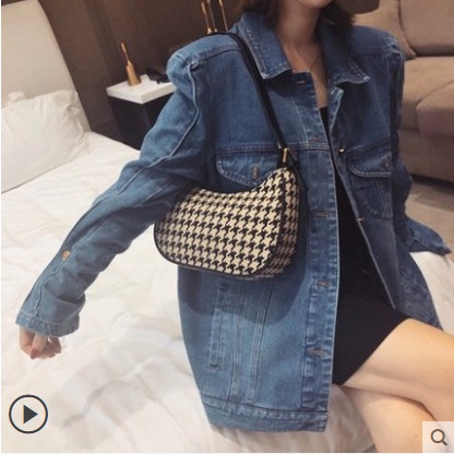 Túi xách nữ phối kẻ caro - Túi kẹp nách nữ đẹp size 23 hình mặt trăng loankeng shop có ảnh thật