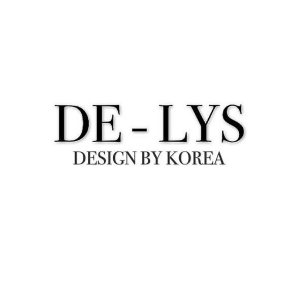  De-Lys Boutique