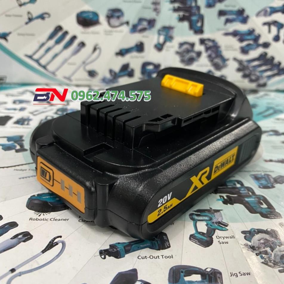 Pin Dewalt 20V 2.5AH 1 hàng cell nhận sạc zin, led báo Pin như zin.