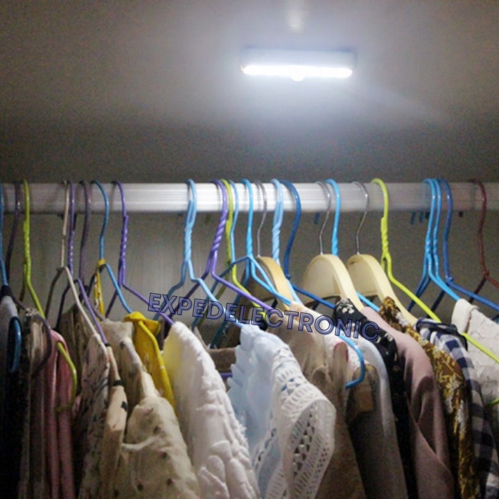 Đèn LED thông minh cảm ứng hồng ngoại lắp cho tủ quần áo, hành lang, cầu thang, kho...