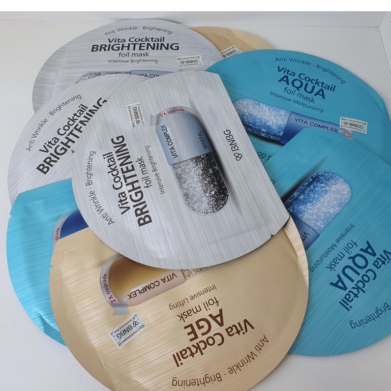 Mặt nạ giấy BNBG Vita Cocktail Foil Mask 30ml (Brightening /Aqua /Age ) - dưỡng da hiệu quả