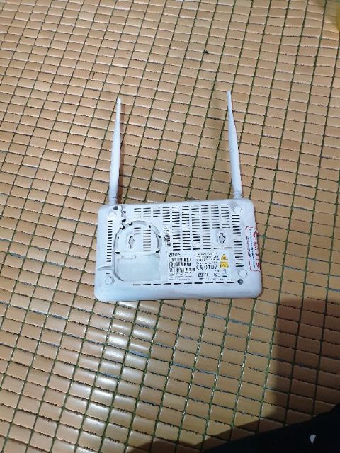 Bộ phát wifi ZXHN F600W