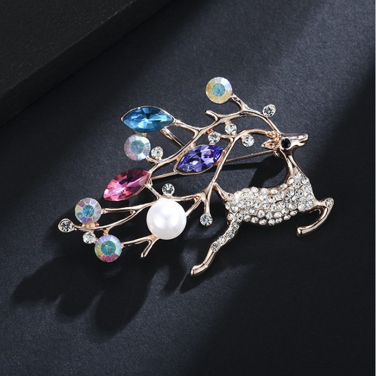 product Cài áo thời trang hình huơu đính đá cao cấp GC62