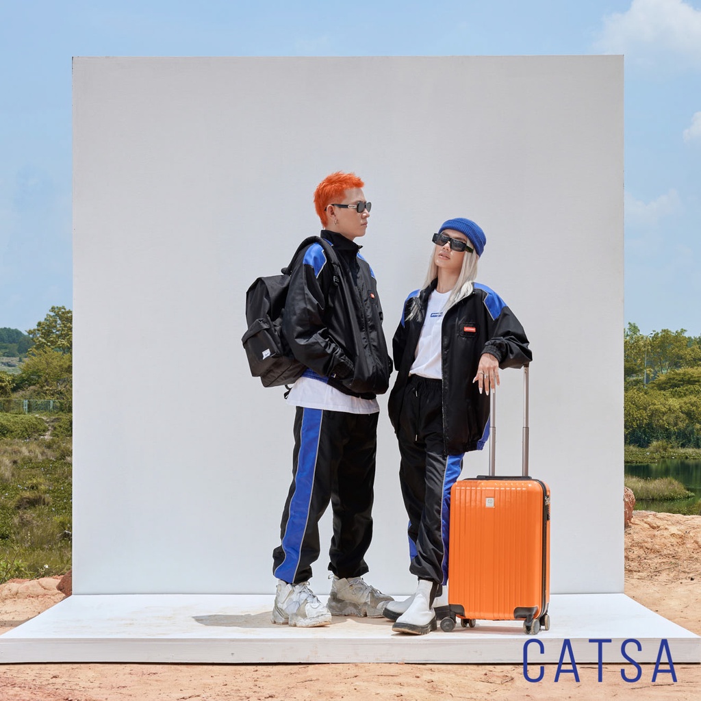 Áo khoác vải dù 2 lớp phản quang Voyage thời trang CATSA chất dù chống nắng,nước, mặc thoải mái AKB103