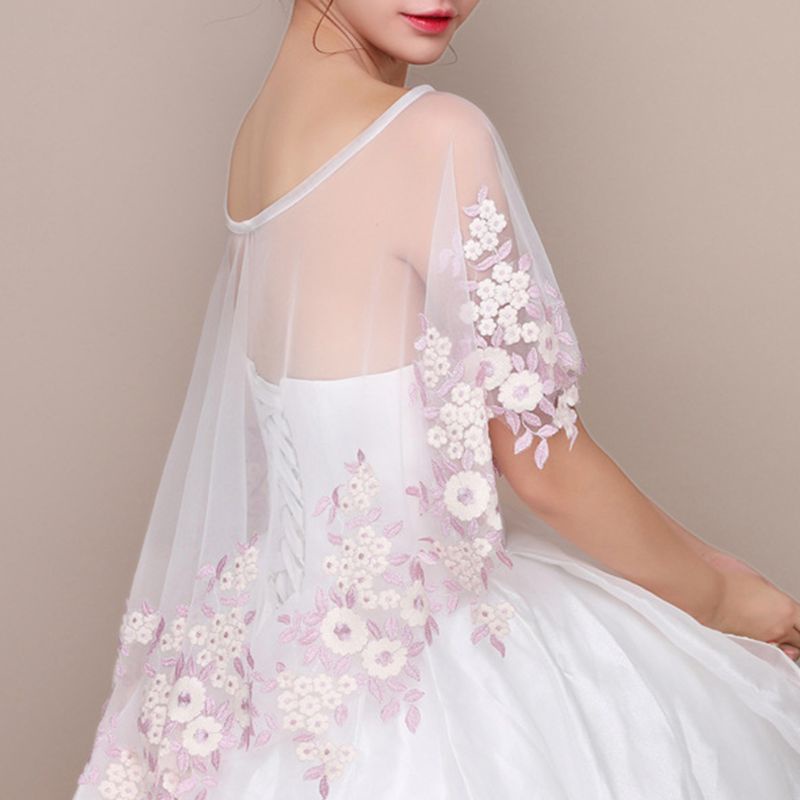 Áo choàng cô dâu thêu hoa phối tua rua thời trang mùa hè