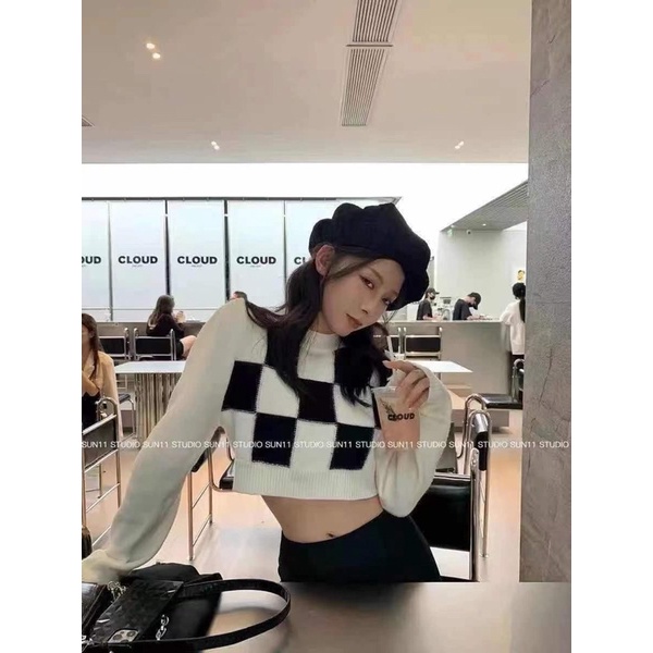 [HÀNG SẴN]ÁO LEN crotptop kẻ bàn cờ siêu xinh