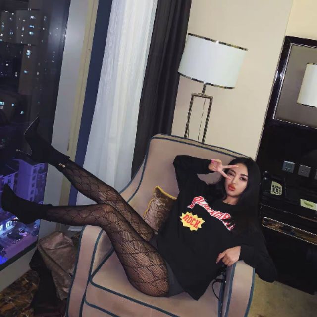 Quần tất gucci