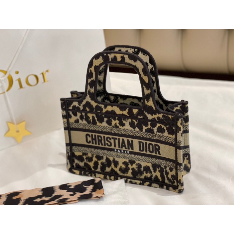túi dior tote mini