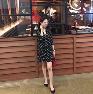 Váy sơ mi hoạ tiết chấm bi