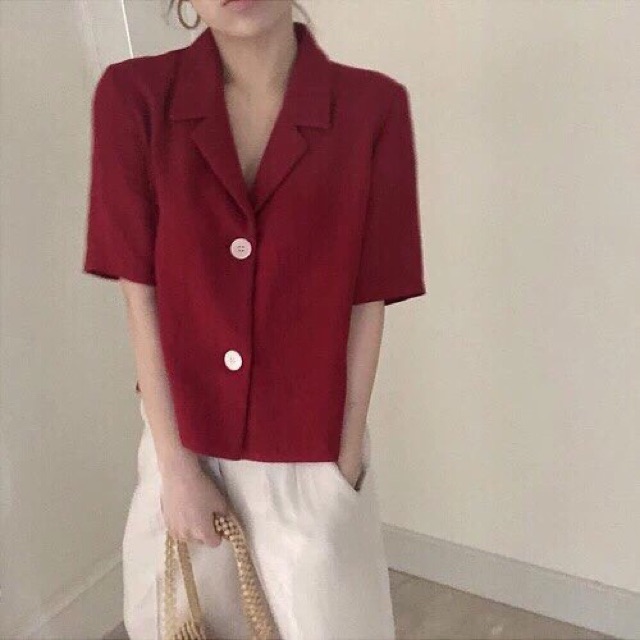 Somi cổ vest