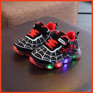 Giày spiderman cho bé trai (còn size 26)