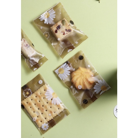 100 vỏ túi 7x10 cm đựng bánh mẫu hoa cúc