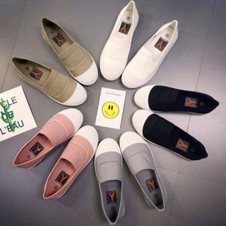 Giày Slip-on