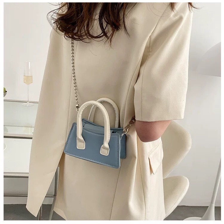 Túi mini đeo chéo nữ đi chơi, đi tiệc có quai cầm tay kèm dây xích thời trang siêu HOT (QC05)