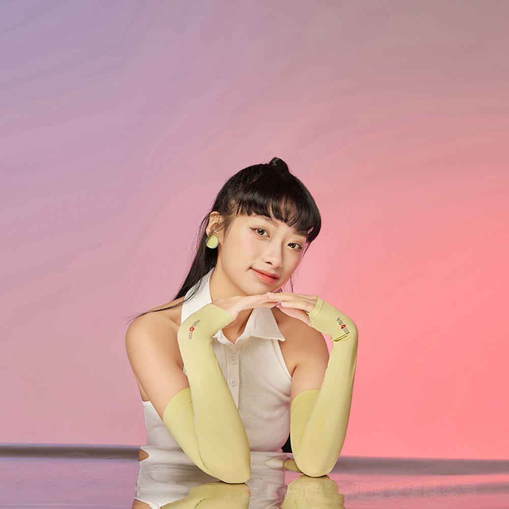 Găng Cánh Tay Chống Nắng Vải Lụa Lạnh Mềm Màu Trơn Kiểu Thể Thao Cá Tính Cho Nữ