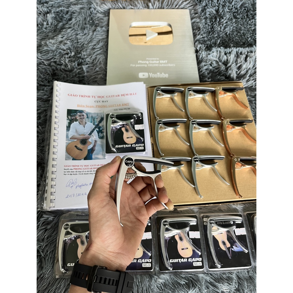 Capo Đàn Guitar-Kèm G.íao T.rình Tự Học Guitar Đệm Hát biên soạn Phong Guitar BMT