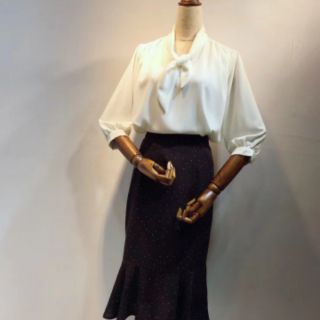 Áo sơ mi thiết kế cột nơ tay lỡ