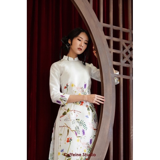 Áo dài cách tân chất liệu Tafta dành cho nữ Caffeine Studio - Áo dài Vườn Xuân