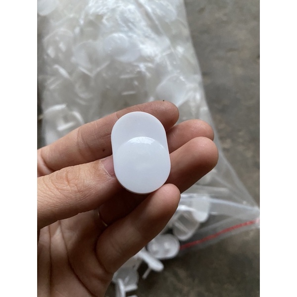 Nút bịt ổ điện hai chân an toàn - nút bịt ổ điện chống giật an toàn cho mọi nhà