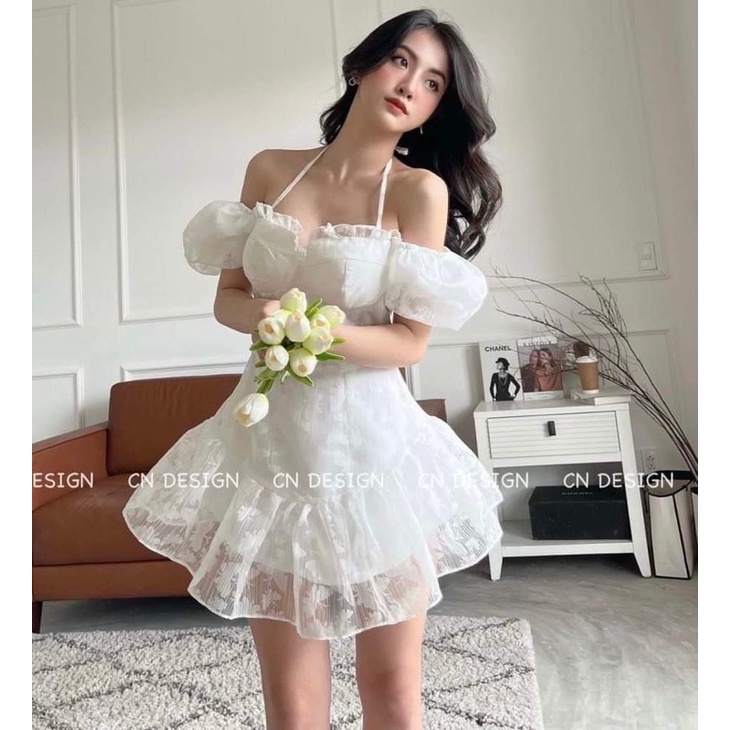 Đầm ren tay bồng