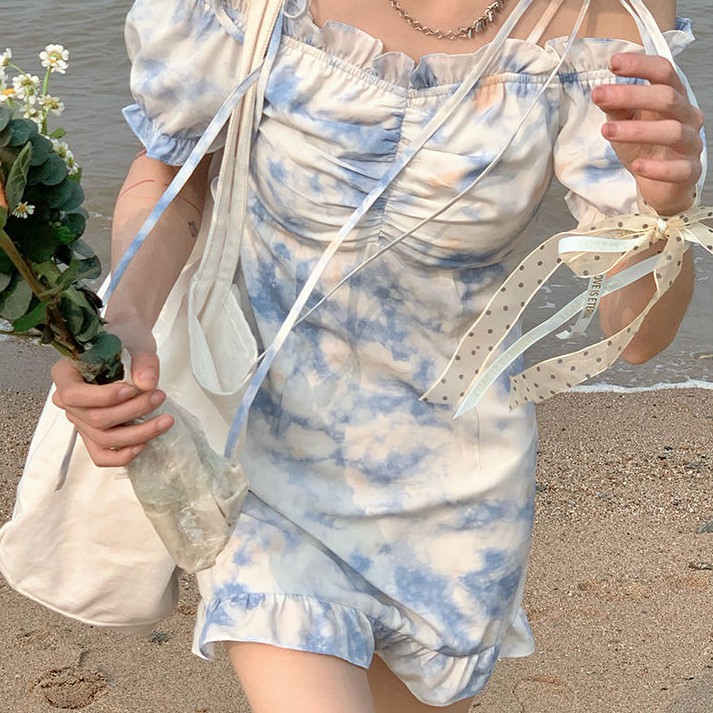 Váy hoa tay ngắn kiểu xếp ly thời trang hè 2021 sành điệu cho nữ | BigBuy360 - bigbuy360.vn