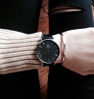 Đồng hồ nam dây da Daniel Wellington - DW00100127