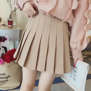 Chân váy xòe xếp ly