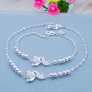 Lắc chân/ lắc tay hồ ly bạc ta