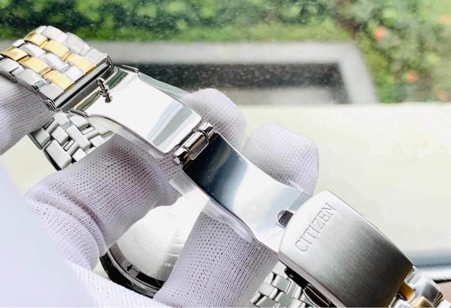 Đồng hồ nam Citizen eco drive size demi gold