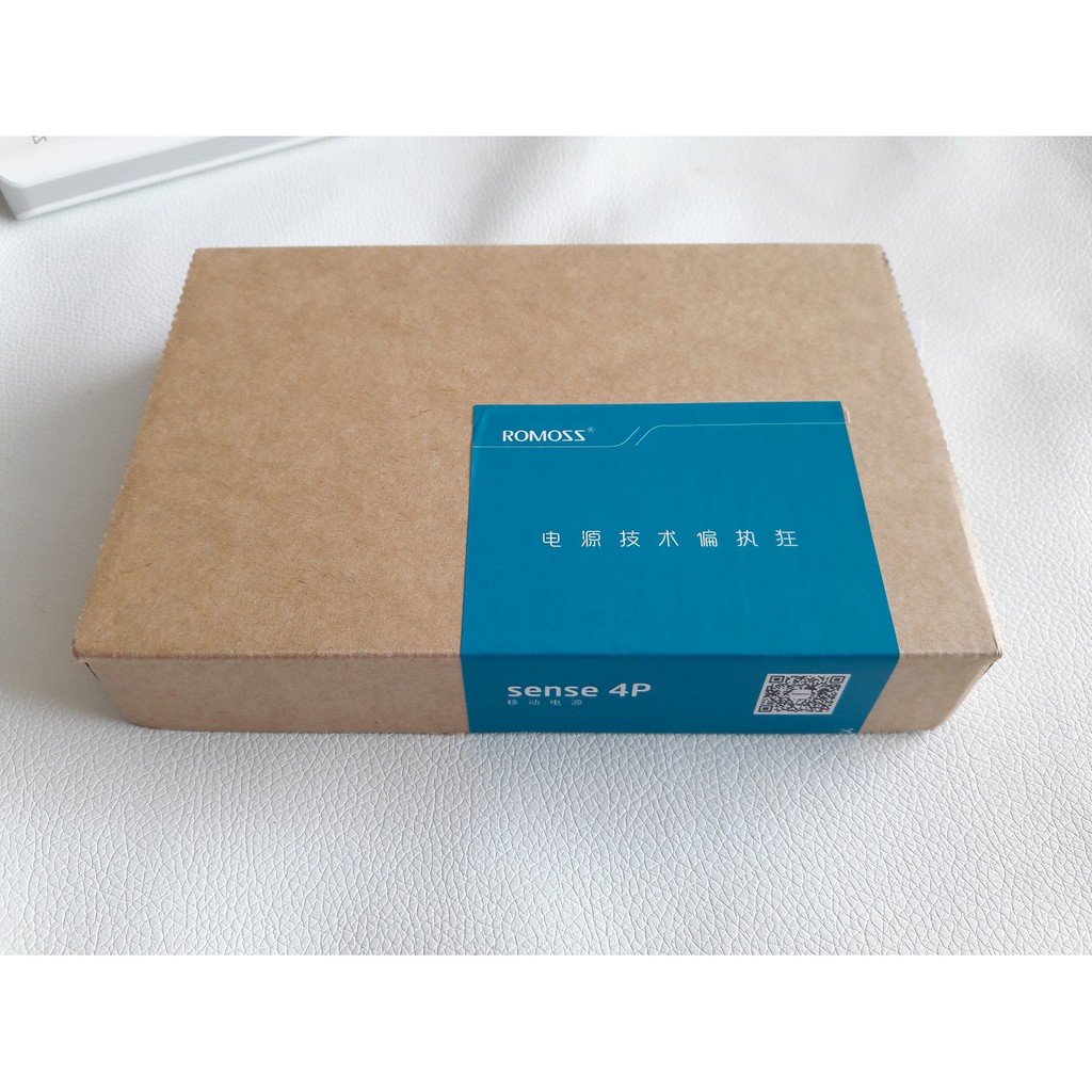 Pin sạc dự phòng Romoss Sense 4p 10400 mah