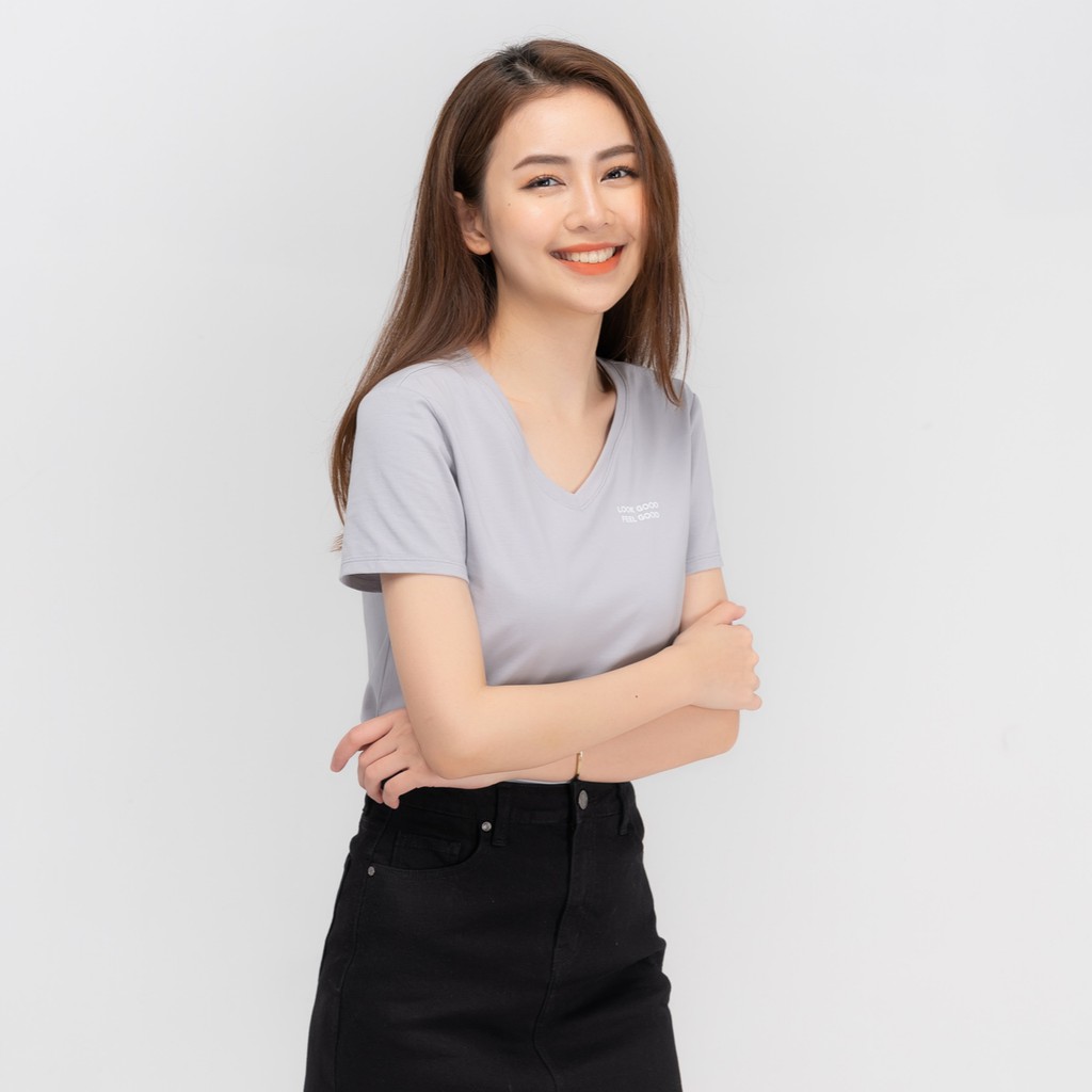 Áo phông nữ Yody cổ tim trẻ trung, tay ngắn chất thun mềm mịn thoáng mát PPN4138
